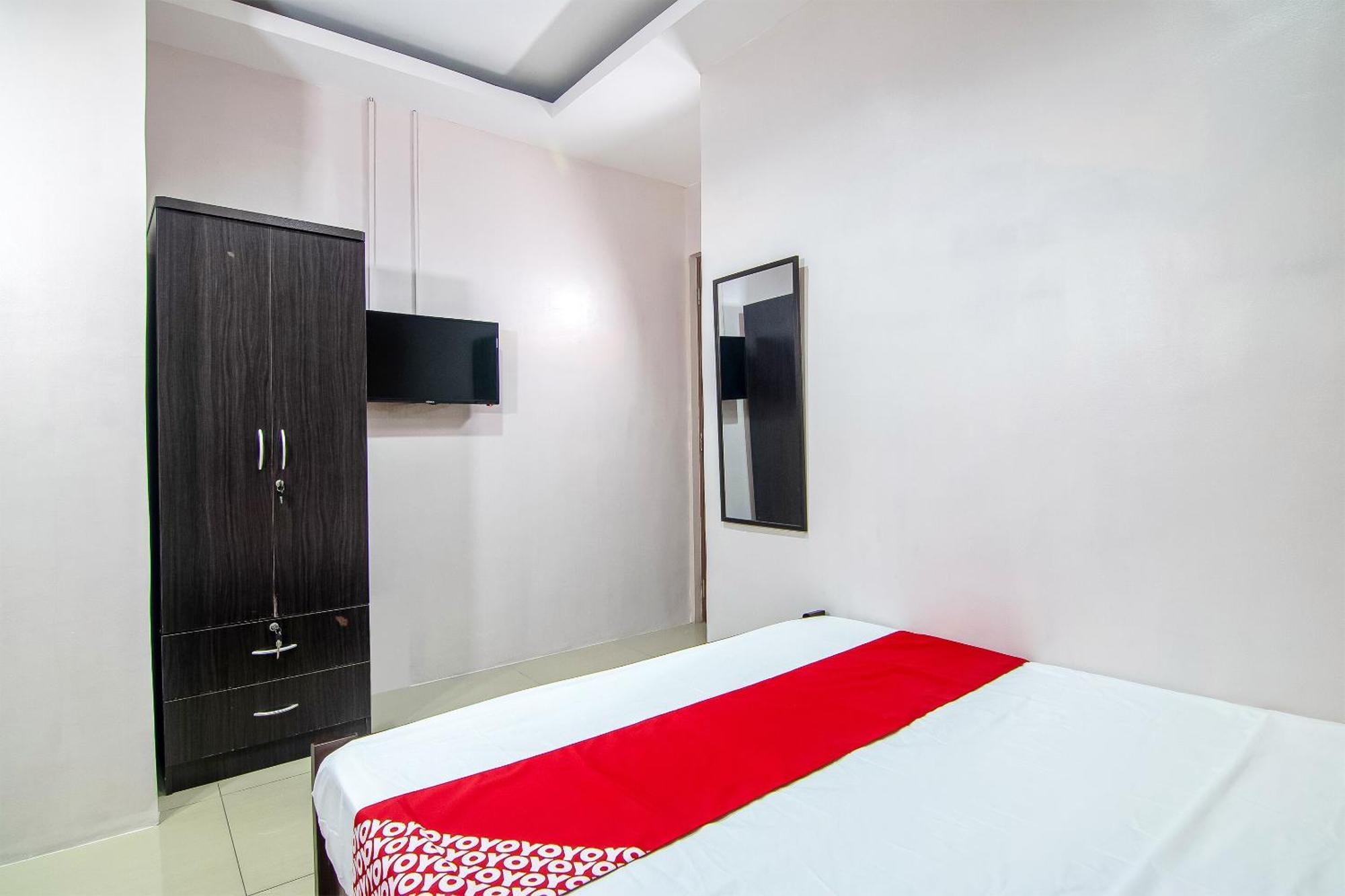 Oyo 766 Ichehan Apartments Manilla Buitenkant foto